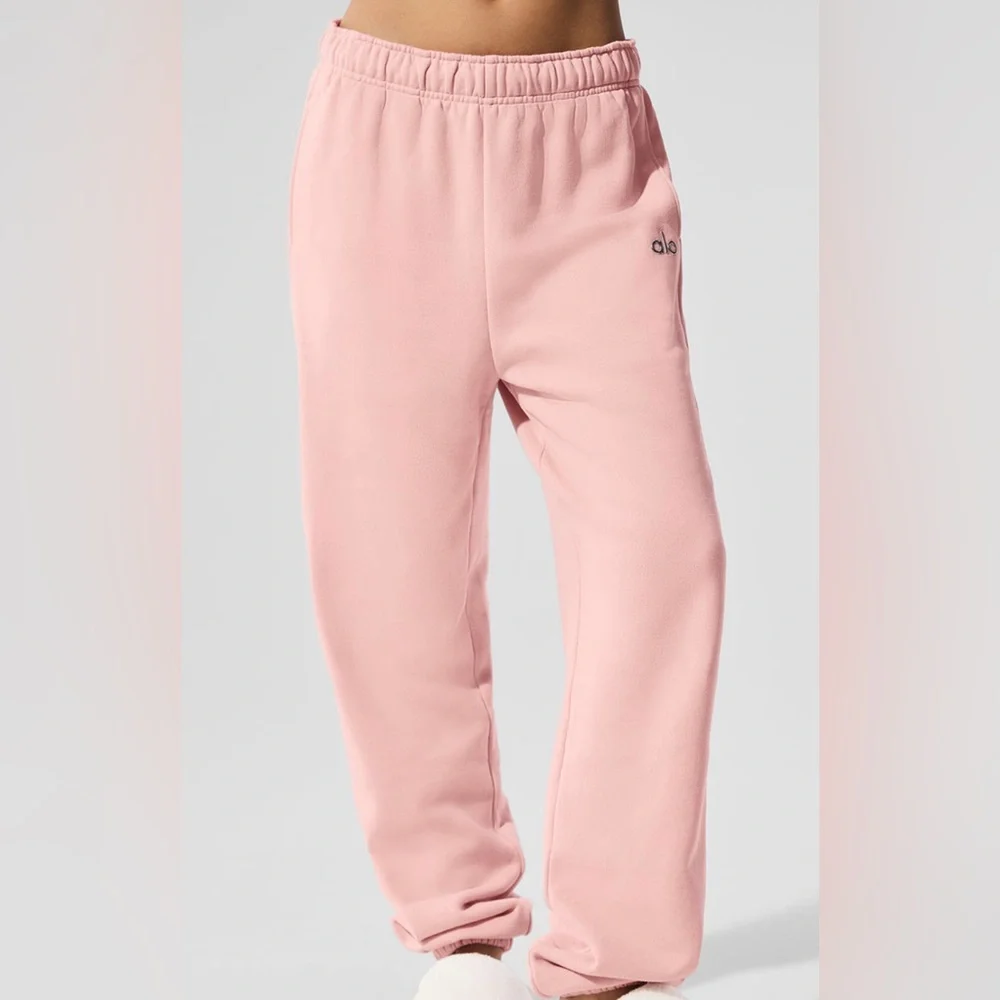 ALO Yoga Accolade Sweatpant Joggers Pink Quartz M new - Picture 3 of 5
